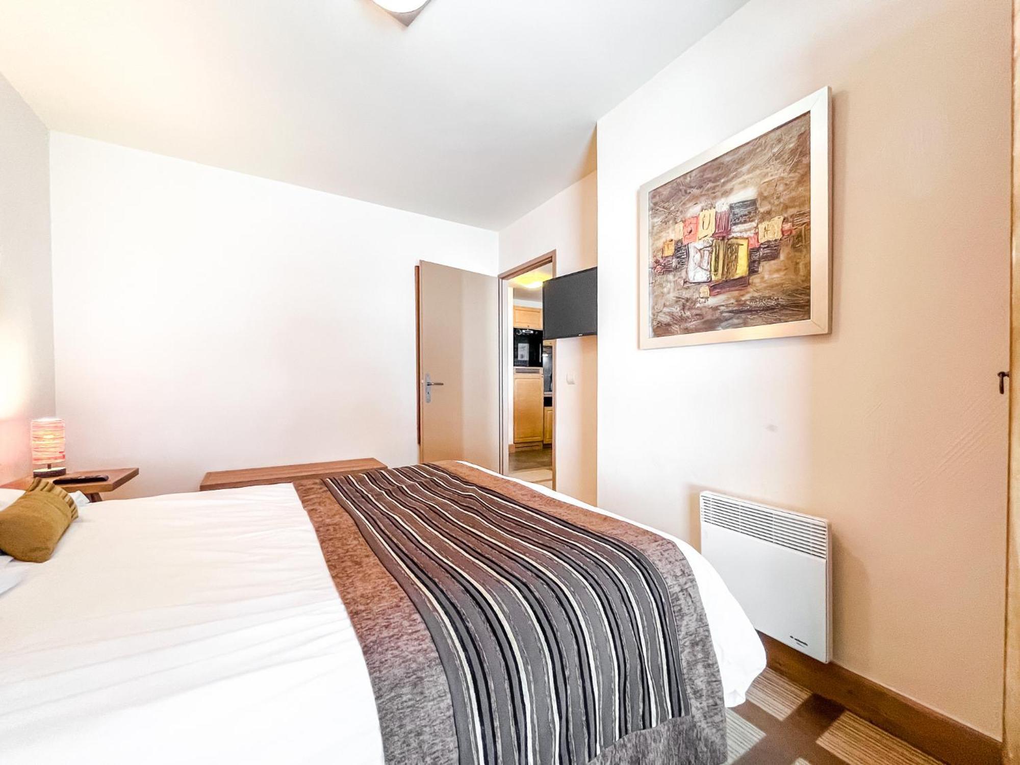 Large One-Bedroom Apartment, Wheelchair Adapted, Les Terrasses D'Eos フレーヌ エクステリア 写真